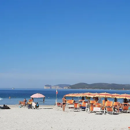 Rossella Free Parking *