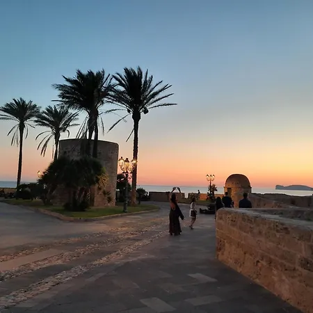 Rossella Free Parking شقة