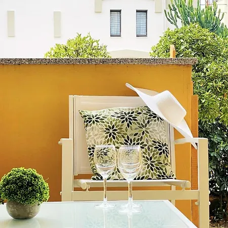 Rossella Free Parking Apartment Alghero