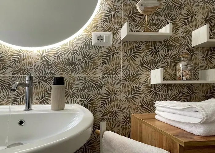 Rossella Free Parking ألغيرو