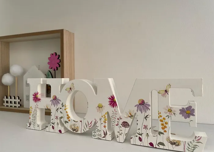 Rossella Free Parking *